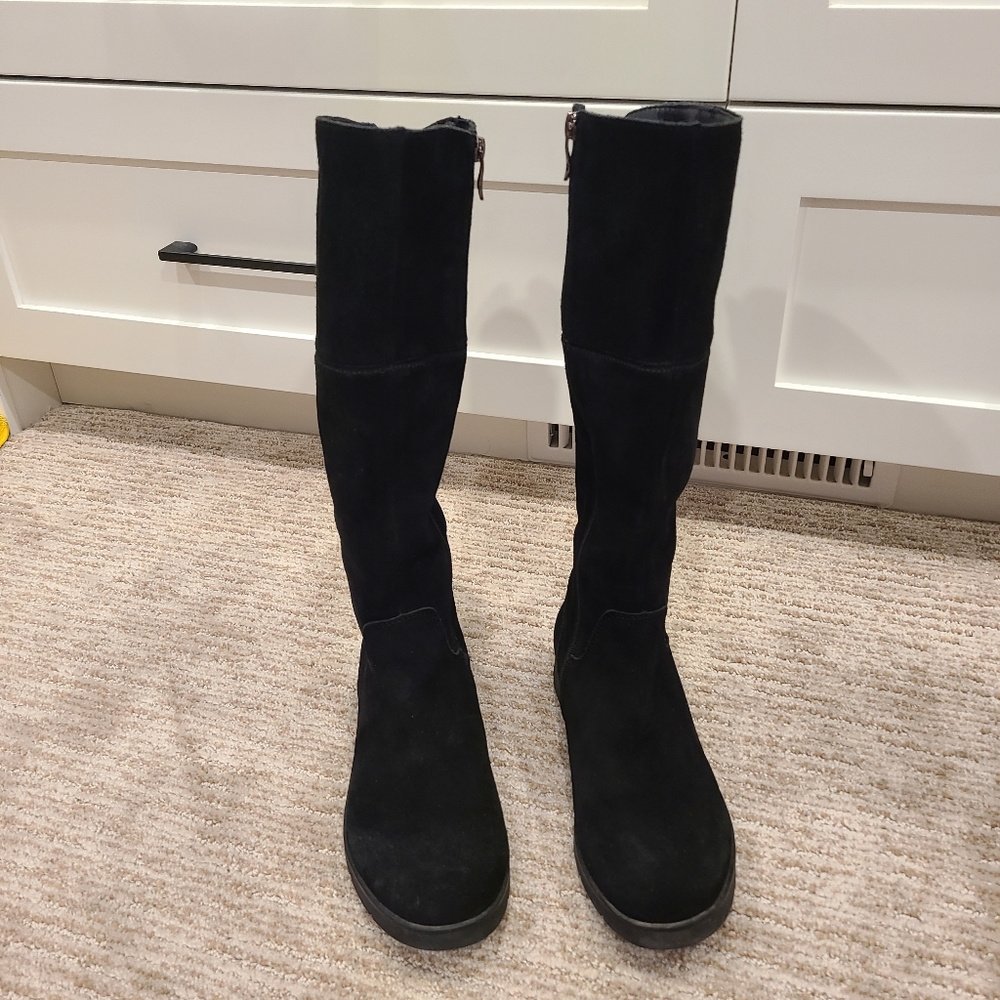 LeChateau knee high boots